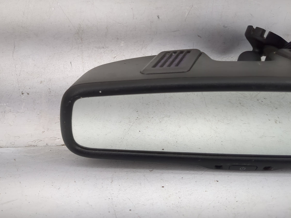 2012 Chrysler 200 Interior Rear View Mirror Replacement OEM P/N:E11 026130 GNTX-610 Fits OEM Used Auto Parts - Oemusedautopa