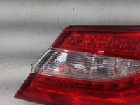 2012 Chrysler 200 Tail Light Assembly Passenger Right OEM P/N:05182524AE VENTRA 61600 Fits OEM Used Auto Parts - Oemusedauto