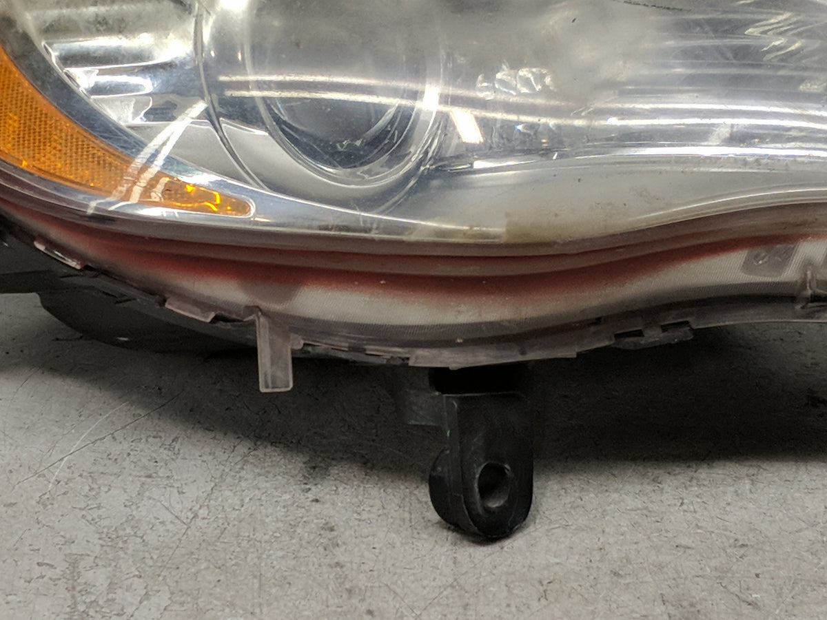 2012 Chrysler 200 Passenger Right Oem Head Light Headlight Lamp 1500041 - Oemusedautoparts1.com
