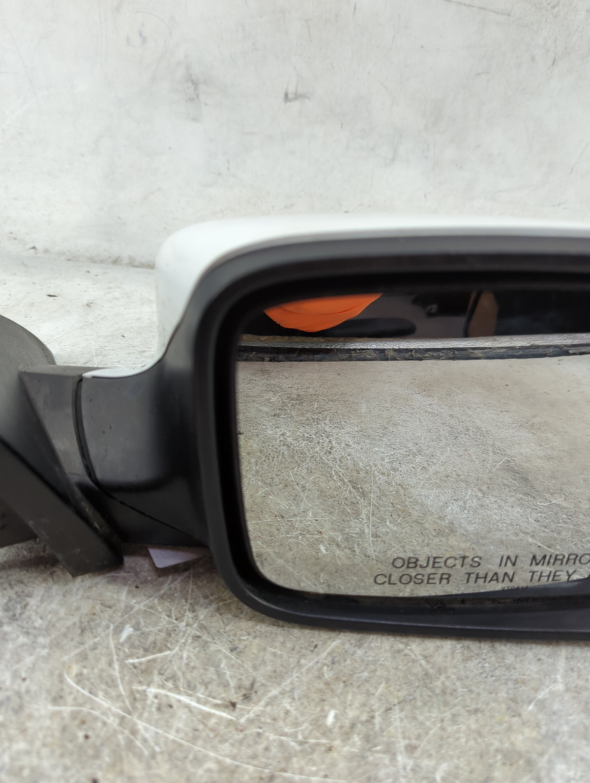 2011-2014 Chrysler 200 Passenger Side View Mirror - Right Door Mirror OEM Used - Oemusedautoparts1.com
