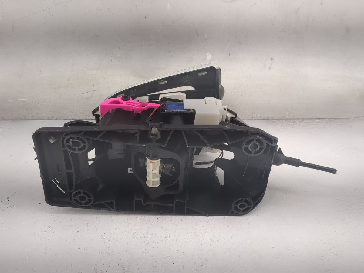 2012 Chrysler 200 Floor Console Assembly Shifter - Oemusedautoparts1.com