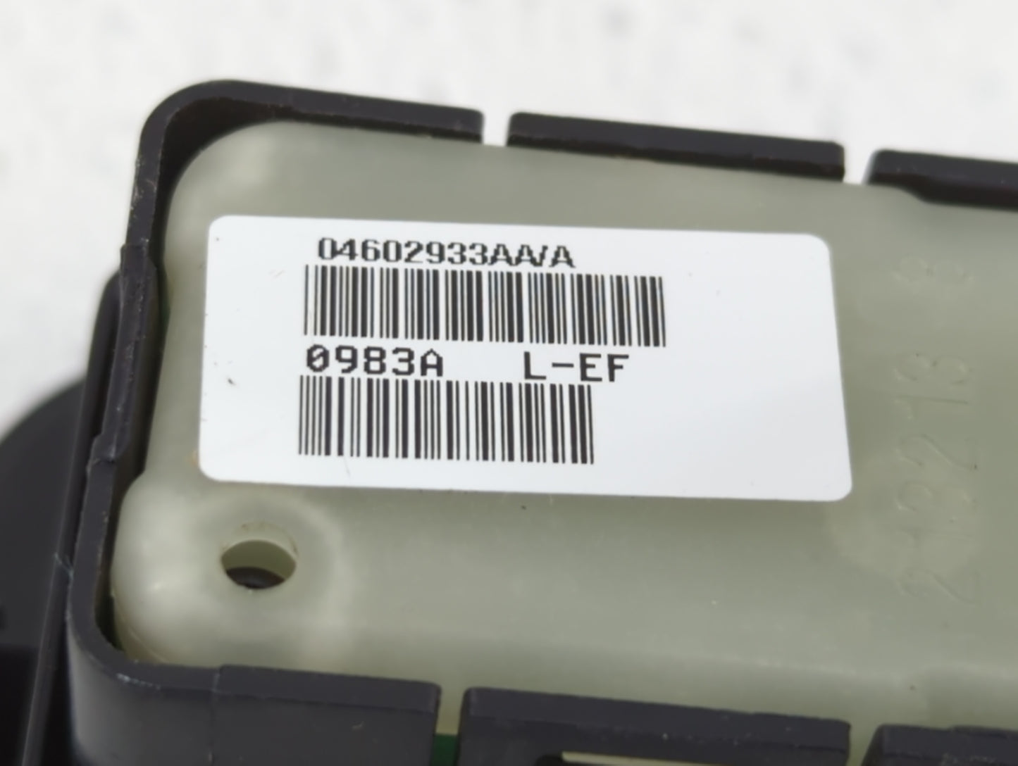 2011-2014 Chrysler 200 Passenger Right Rear Power Window Switch 1118219x - Oemusedautoparts1.com