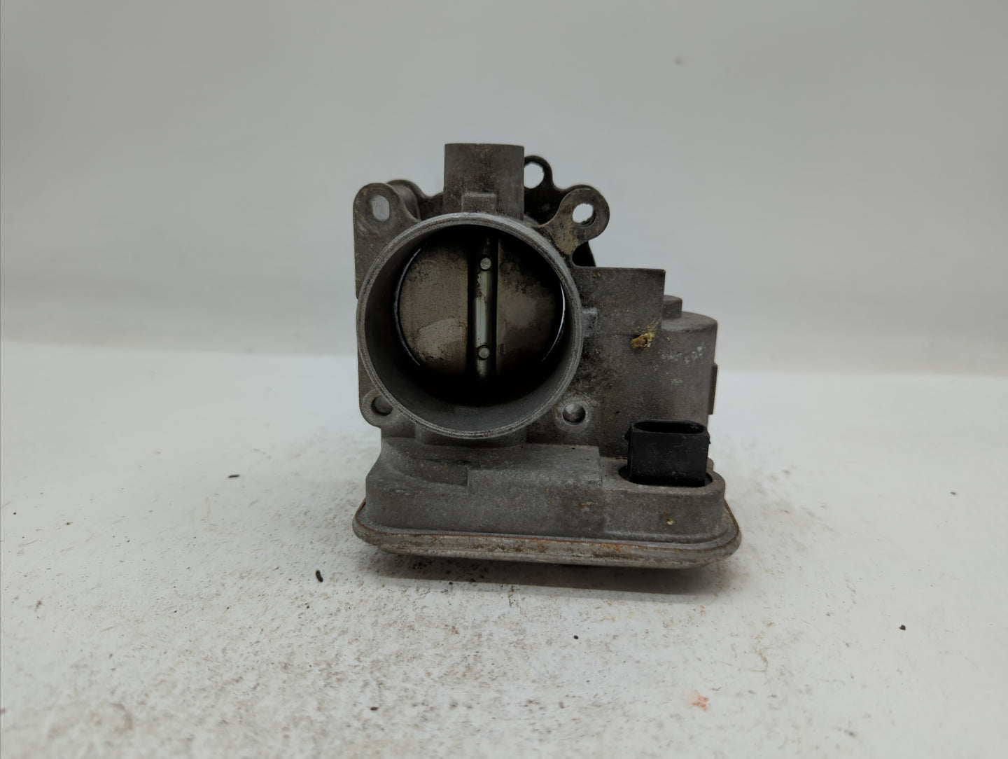 2011-2014 Chrysler 200 Throttle Body P/N:68366012AA 04891735AD Fits Fits 2007 2008 2009 2010 2011 2012 2013 2014 2015 2016 2
