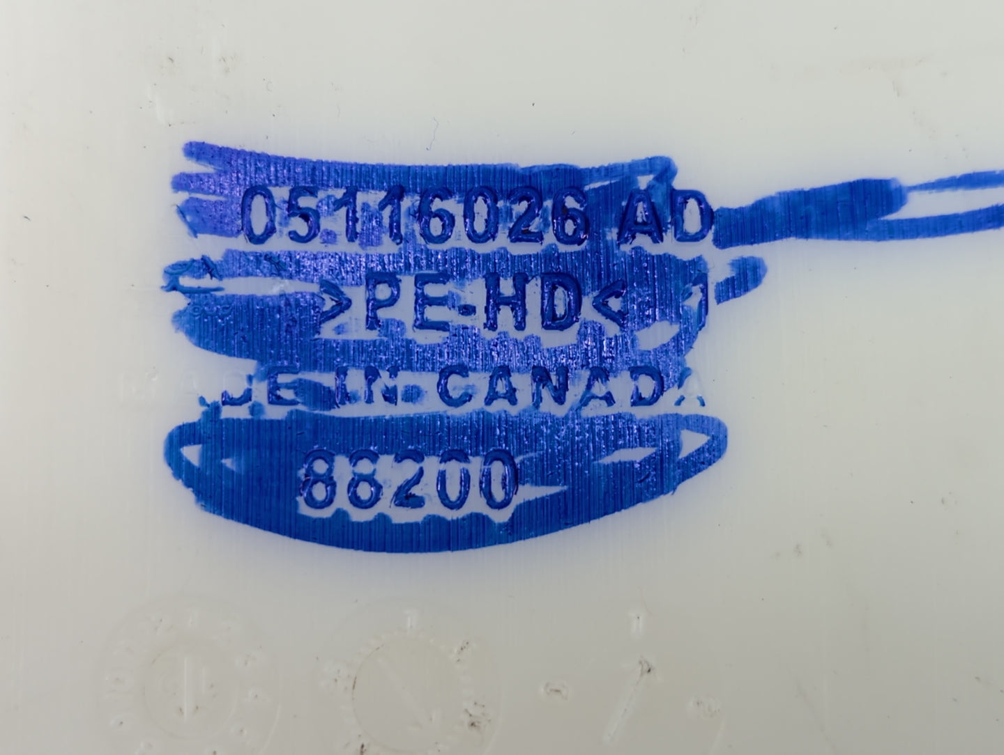 2011-2014 Chrysler 200 Radiator Coolant Overflow Expansion Tank Bottle - Oemusedautoparts1.com