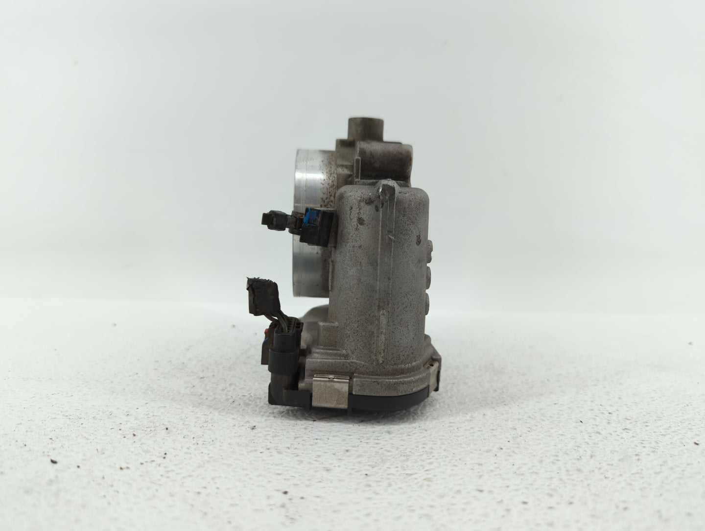 2011-2017 Chrysler 200 Throttle Body P/N:05184349AC 05184349AE, 05184349AF Fits Fits 2011 2012 2013 2014 2015 2016 2017 2018