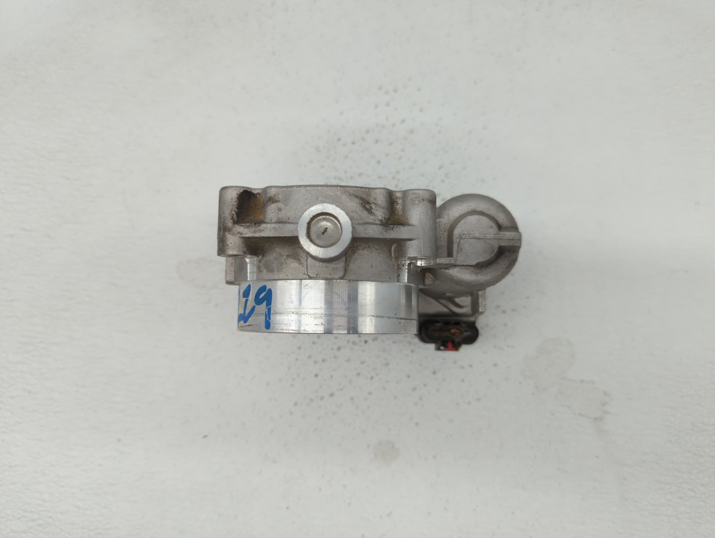 2011-2017 Chrysler 200 Throttle Body P/N:05184349AC Fits Fits 2011 2012 2013 2014 2015 2016 2017 2018 2019 OEM Used Auto Par