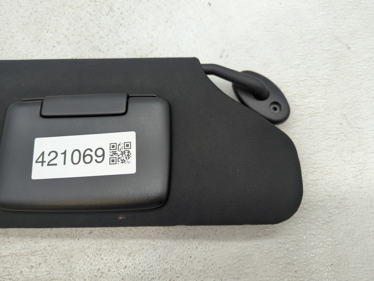 2011-2014 Chrysler 200 Sun Visor Shade Replacement Passenger Right Mirror Fits Fits 2011 2012 2013 2014 OEM Used Auto Parts 