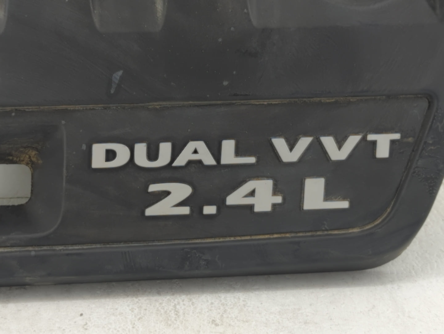 2012 Chrysler 200 Engine Cover - Oemusedautoparts1.com