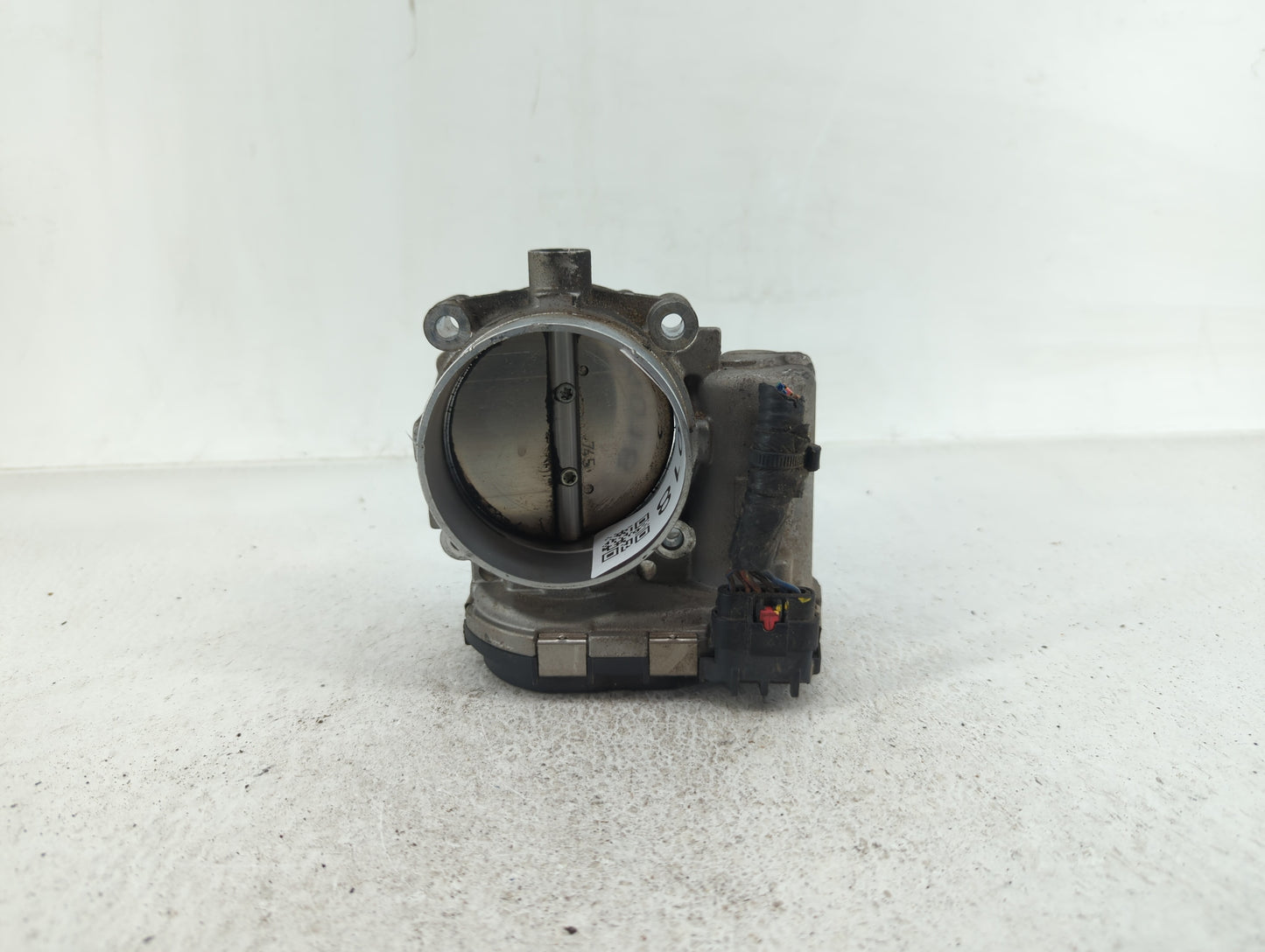 2011-2017 Chrysler 200 Throttle Body P/N:05184349AE 05184349AC Fits OEM Used Auto Parts - Oemusedautoparts1.com