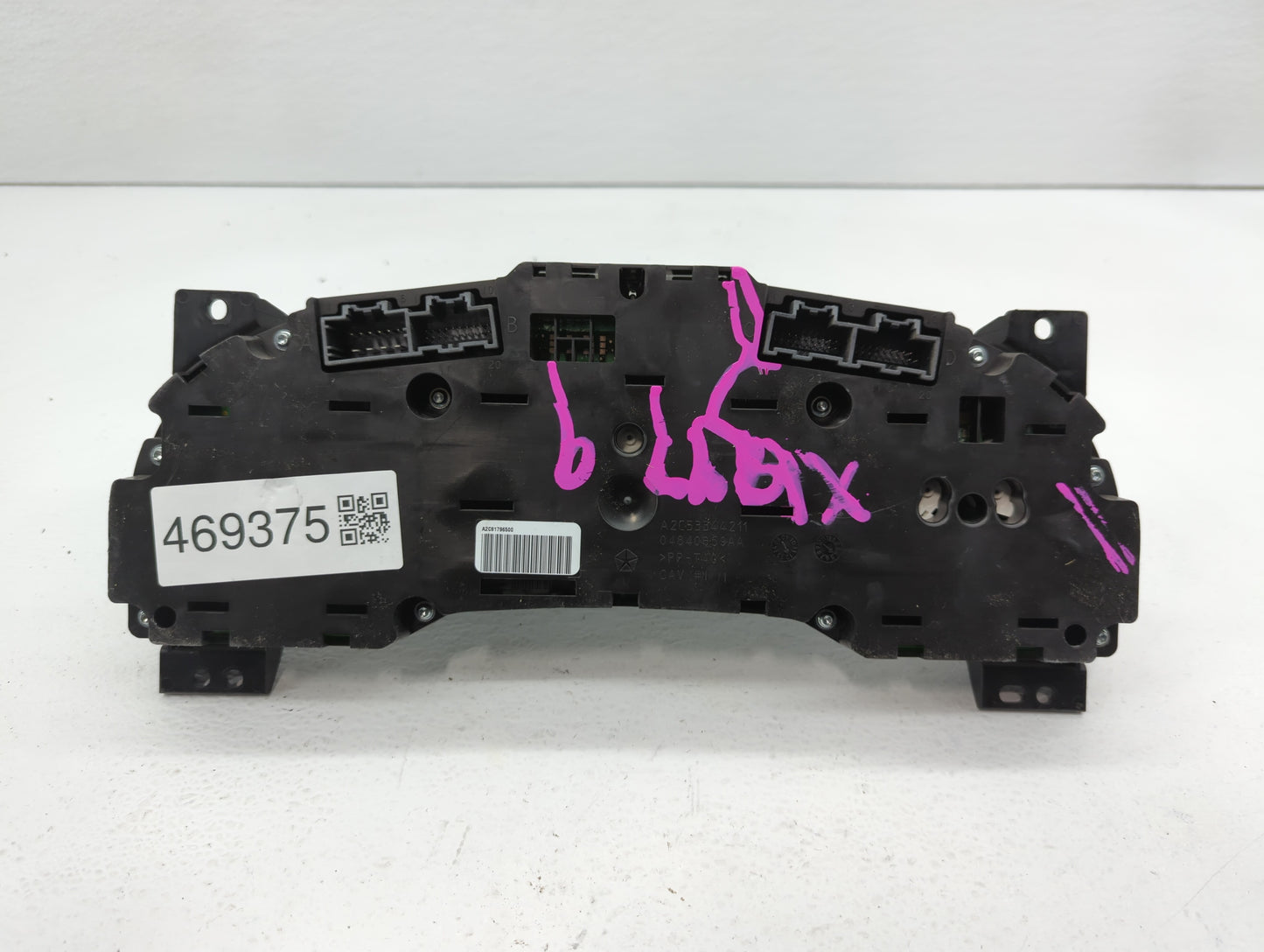 2011-2014 Chrysler 200 Instrument Cluster Speedometer Gauges P/N:P56046514AF P56046512AH Fits Fits 2011 2012 2013 2014 OEM U