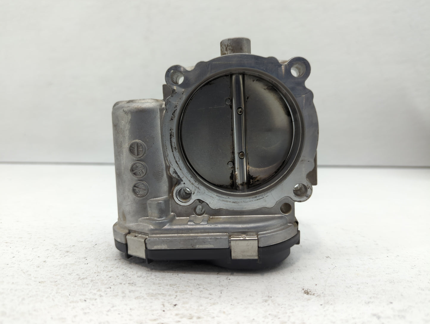 2011-2017 Chrysler 200 Throttle Body P/N:05184349AC Fits Fits 2011 2012 2013 2014 2015 2016 2017 2018 2019 2020 2021 2022 OE