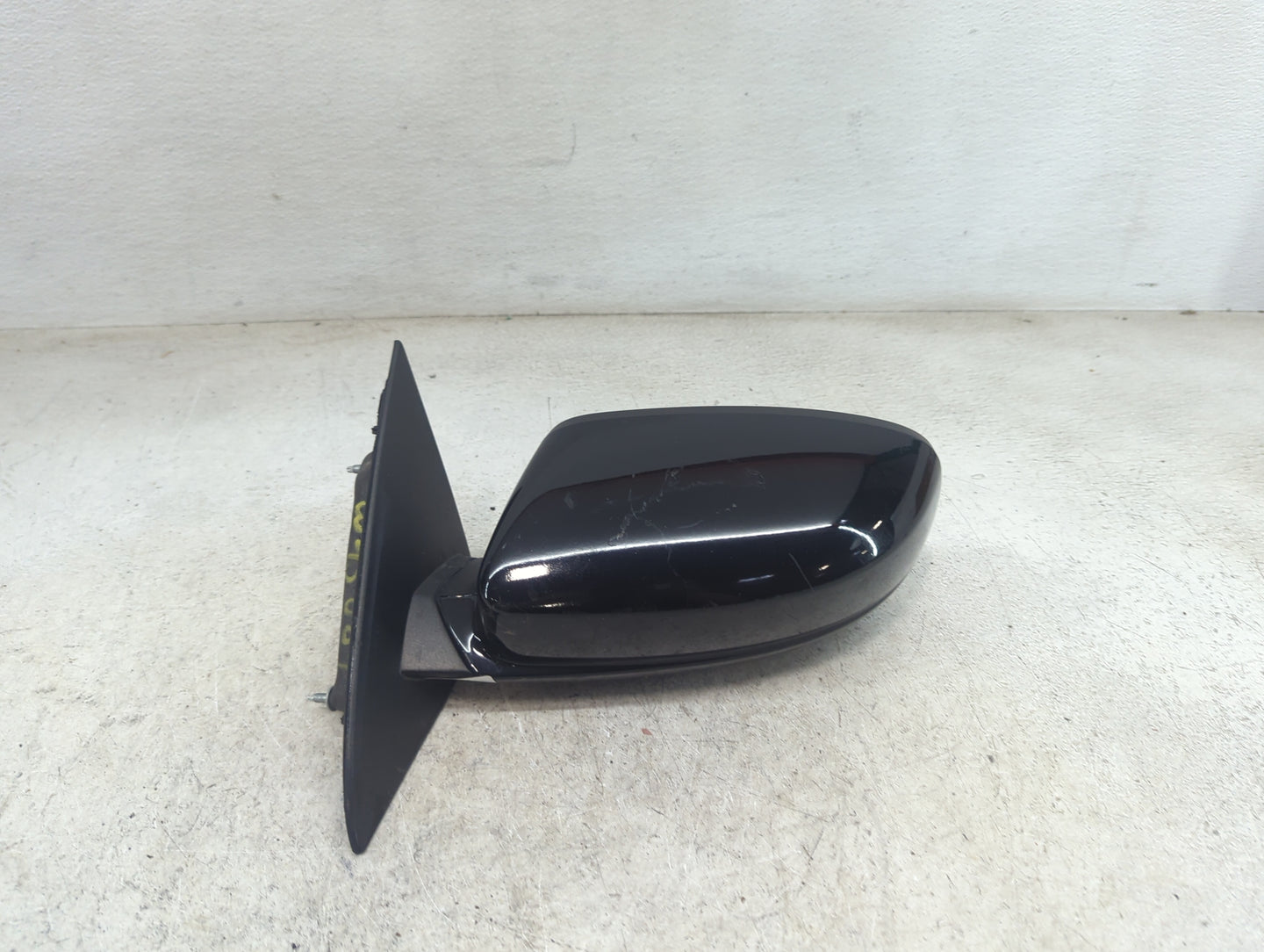 2011-2014 Chrysler 200 Driver Side View Mirror - Left Door Mirror OEM Used - Oemusedautoparts1.com