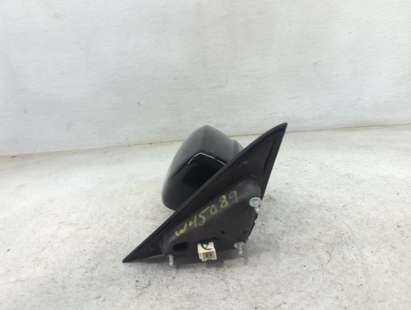 2011-2014 Chrysler 200 Driver Side View Mirror - Left Door Mirror OEM Used - Oemusedautoparts1.com