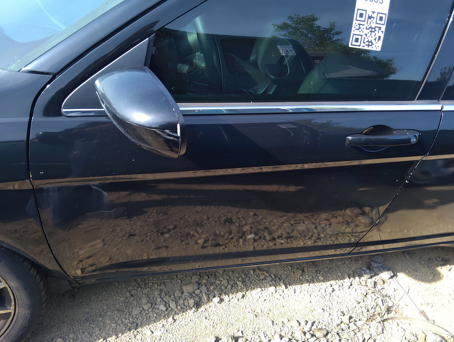2011-2014 Chrysler 200 Driver Front Door Oem 5033987 - Oemusedautoparts1.com