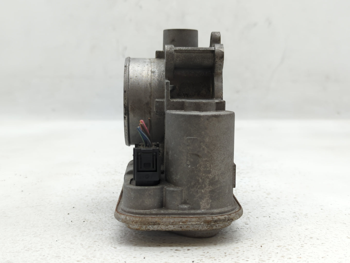 2011-2014 Chrysler 200 Throttle Body P/N:542909035AB Fits Fits 2007 2008 2009 2010 2011 2012 2013 2014 2015 2016 2017 2018 O
