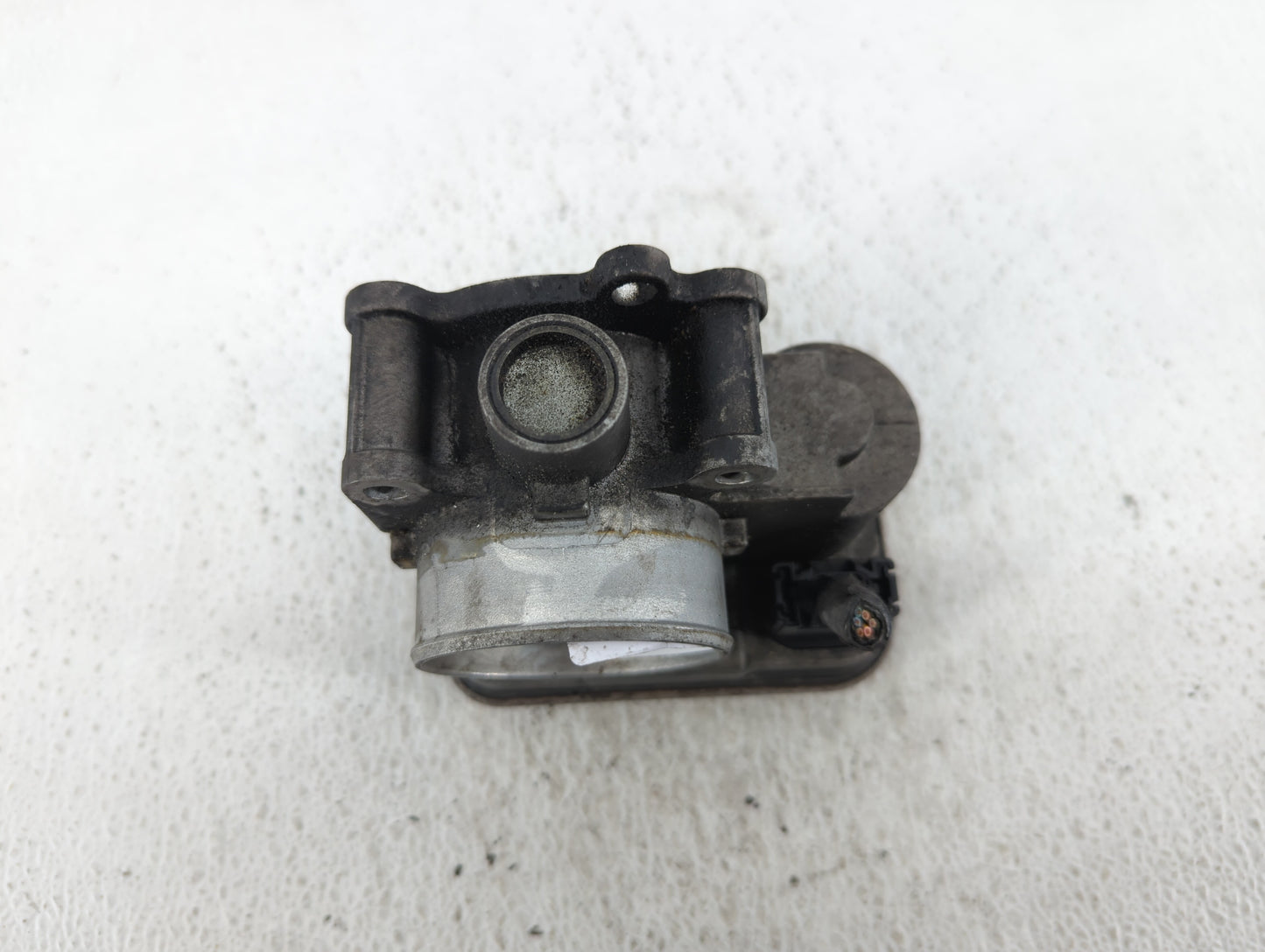 2011-2014 Chrysler 200 Throttle Body P/N:2641 Fits Fits 2007 2008 2009 2010 2011 2012 2013 2014 2015 2016 2017 2018 OEM Used