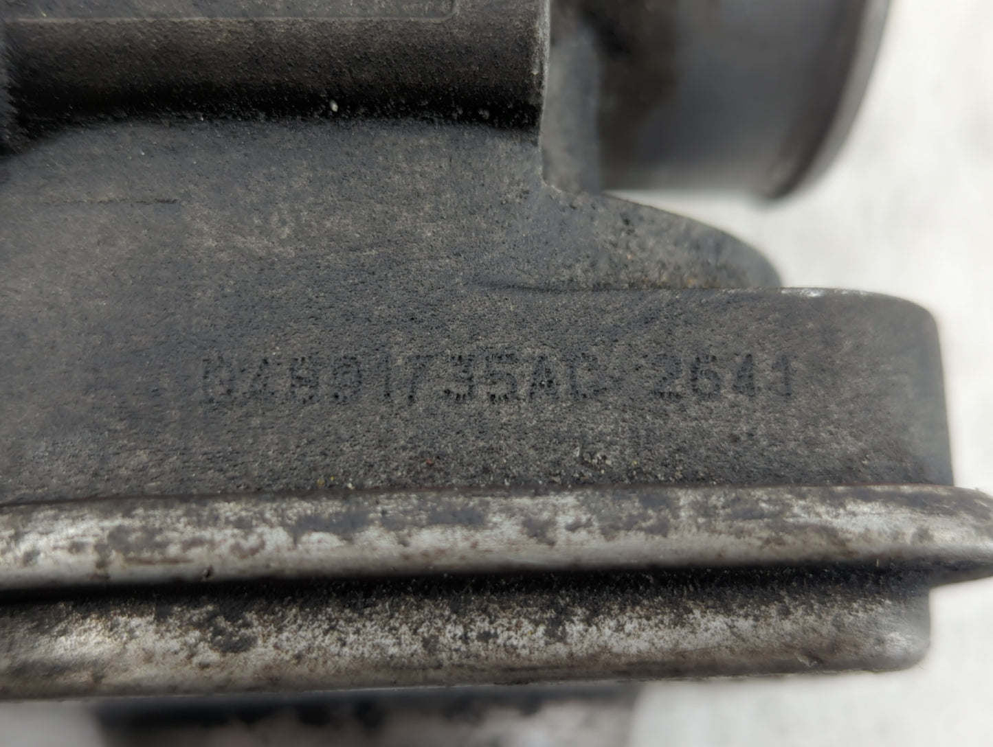 2011-2014 Chrysler 200 Throttle Body P/N:2641 Fits Fits 2007 2008 2009 2010 2011 2012 2013 2014 2015 2016 2017 2018 OEM Used