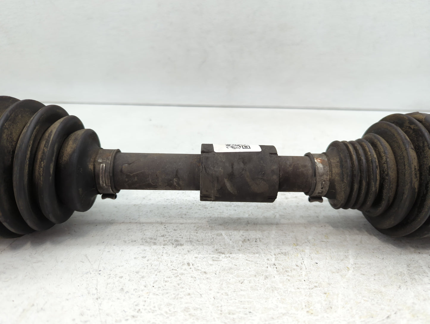 2011-2014 Chrysler 200 Axle Shaft Front Driver Cv C/v - Oemusedautoparts1.com