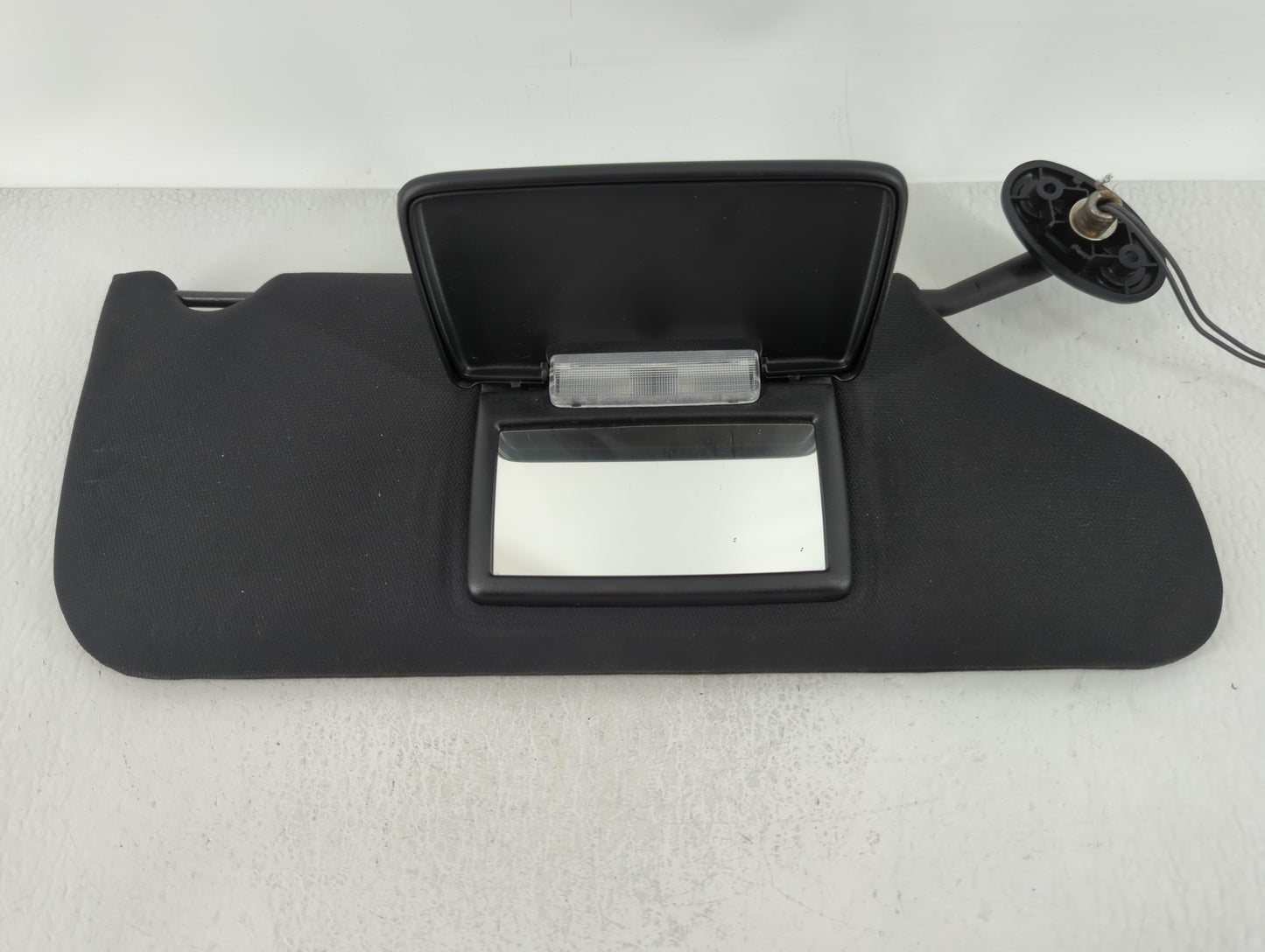 2011-2014 Chrysler 200 Sun Visor Shade Replacement Passenger Right Mirror Fits Fits 2011 2012 2013 2014 OEM Used Auto Parts 