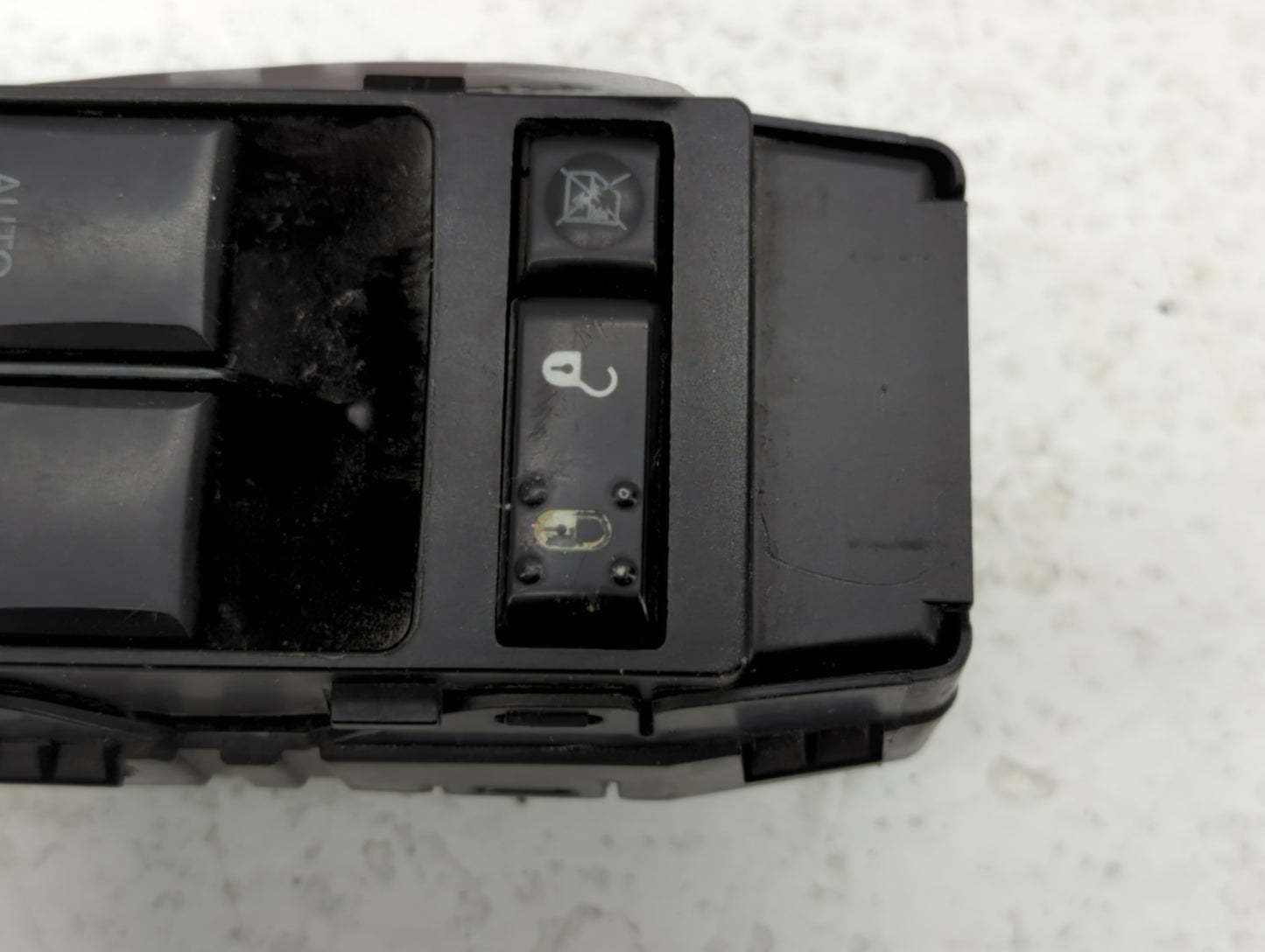 2011-2014 Chrysler 200 Master Power Window Switch Replacement Driver Side Left P/N:04602925AA Fits Fits 2011 2012 2013 2014 