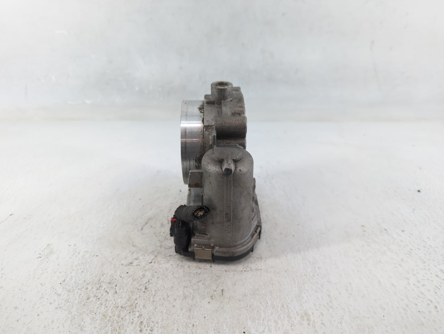 2011-2017 Chrysler 200 Throttle Body P/N:0 280 750 570 05184349AC Fits OEM Used Auto Parts - Oemusedautoparts1.com