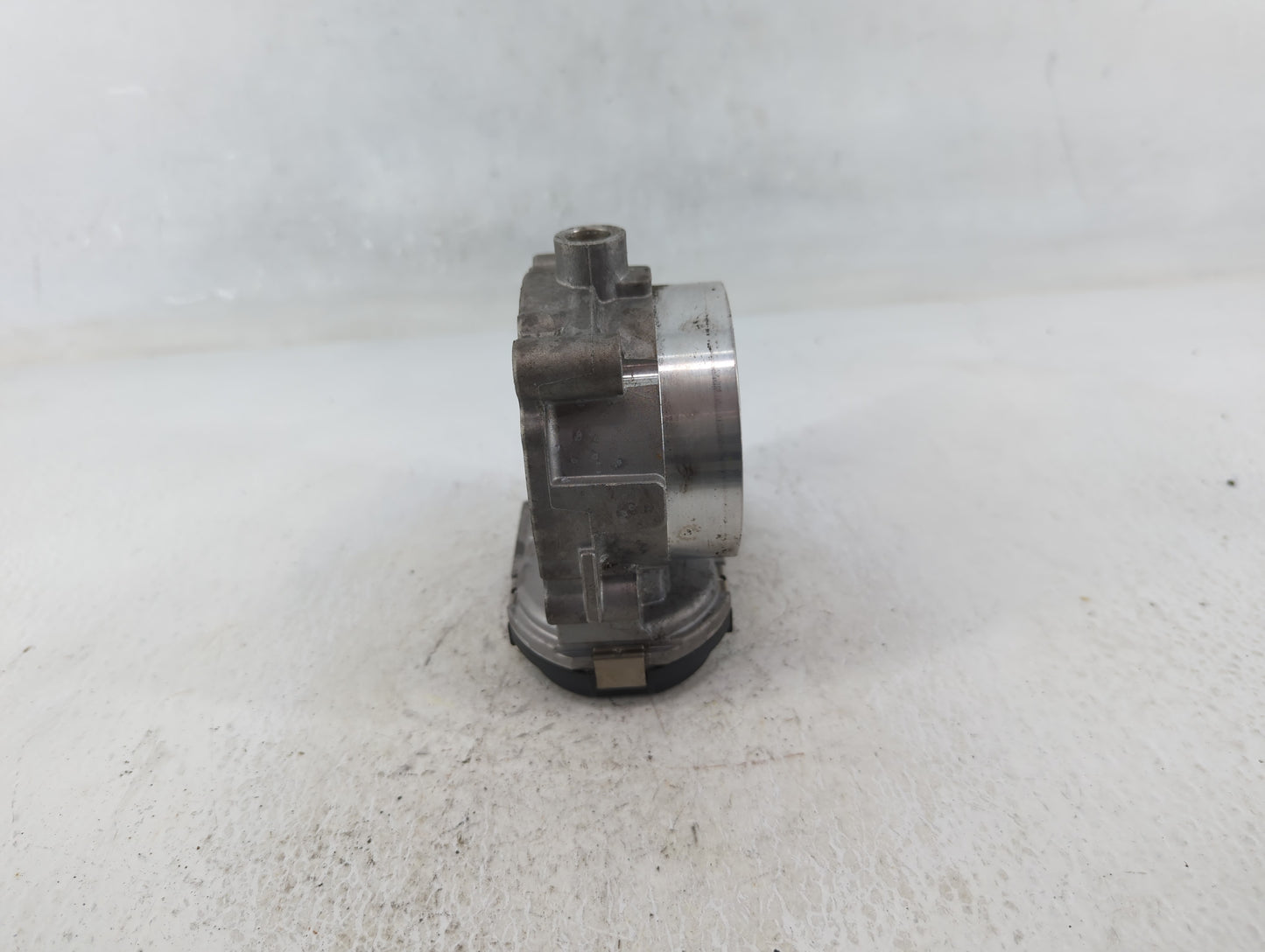 2011-2017 Chrysler 200 Throttle Body P/N:0 280 750 570 05184349AC Fits OEM Used Auto Parts - Oemusedautoparts1.com