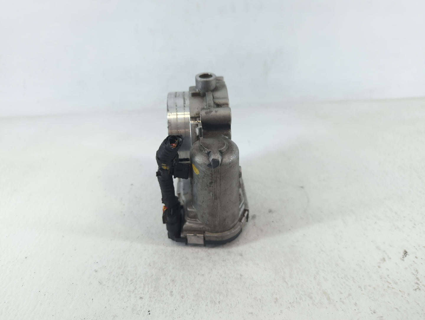 2011-2017 Chrysler 200 Throttle Body P/N:05184 349AC Fits Fits 2011 2012 2013 2014 2015 2016 2017 2018 2019 2020 2021 2022 O