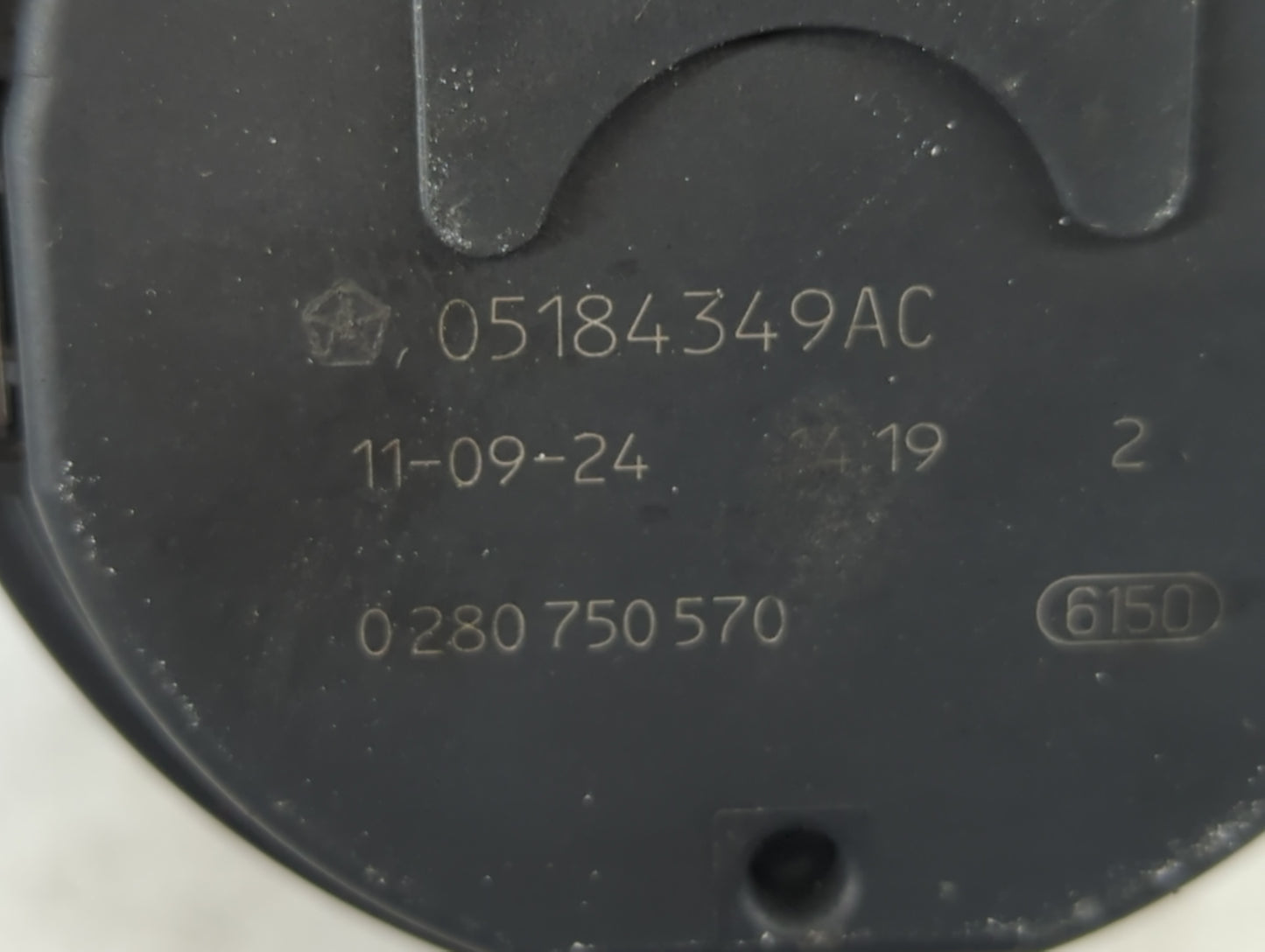 2011-2017 Chrysler 200 Throttle Body P/N:05184 349AC Fits Fits 2011 2012 2013 2014 2015 2016 2017 2018 2019 2020 2021 2022 O