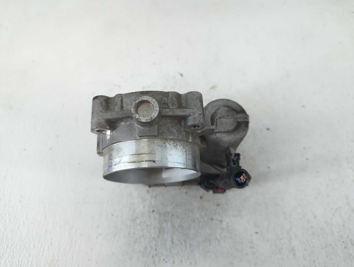 2011-2017 Chrysler 200 Throttle Body P/N:0 280 750 570 05184349AC Fits OEM Used Auto Parts - Oemusedautoparts1.com