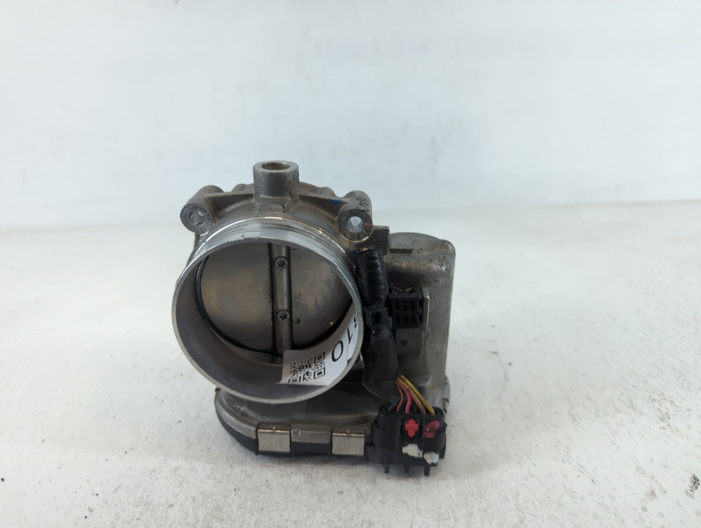 2011-2017 Chrysler 200 Throttle Body P/N:05184349AC 0 280 750 570 Fits OEM Used Auto Parts - Oemusedautoparts1.com