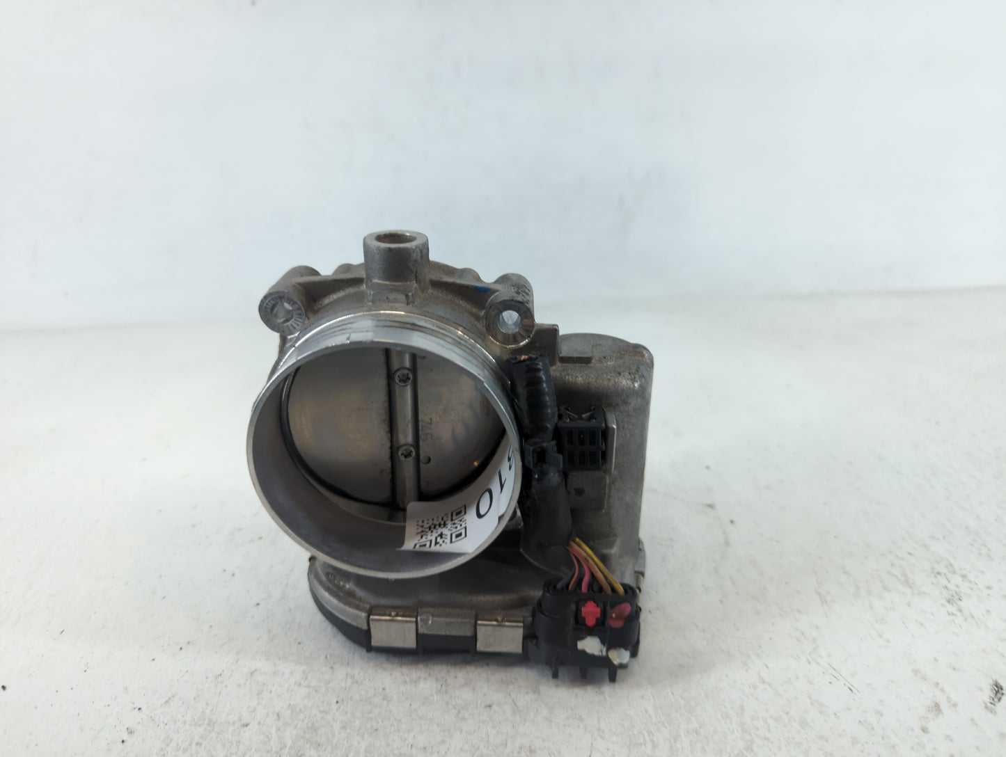 2011-2017 Chrysler 200 Throttle Body P/N:05184349AC 0 280 750 570 Fits OEM Used Auto Parts - Oemusedautoparts1.com