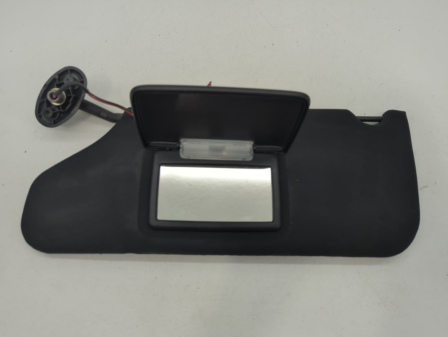 2011-2014 Chrysler 200 Sun Visor Shade Replacement Driver Left Mirror Fits Fits 2011 2012 2013 2014 OEM Used Auto Parts - Oe