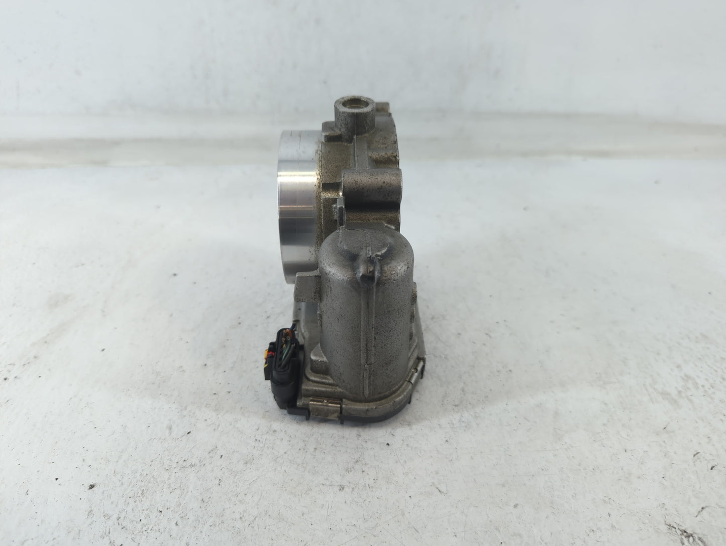 2011-2017 Chrysler 200 Throttle Body P/N:0 280 750 570 05184349AC Fits OEM Used Auto Parts - Oemusedautoparts1.com