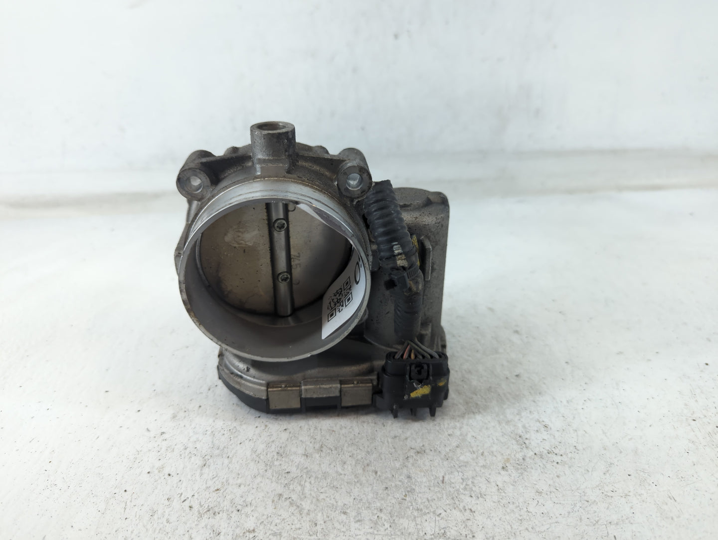 2011-2017 Chrysler 200 Throttle Body P/N:0 280 750 570 05184349AC Fits OEM Used Auto Parts - Oemusedautoparts1.com