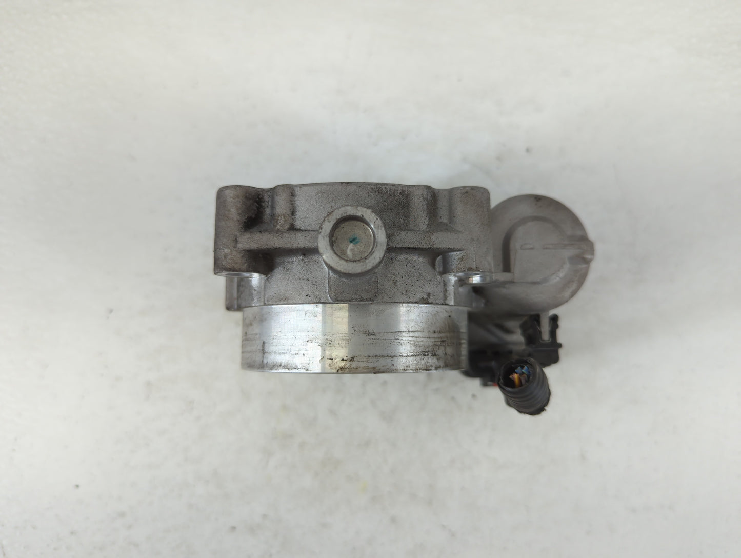 2011-2017 Chrysler 200 Throttle Body P/N:05184349AC 0 280 750 570 Fits OEM Used Auto Parts - Oemusedautoparts1.com