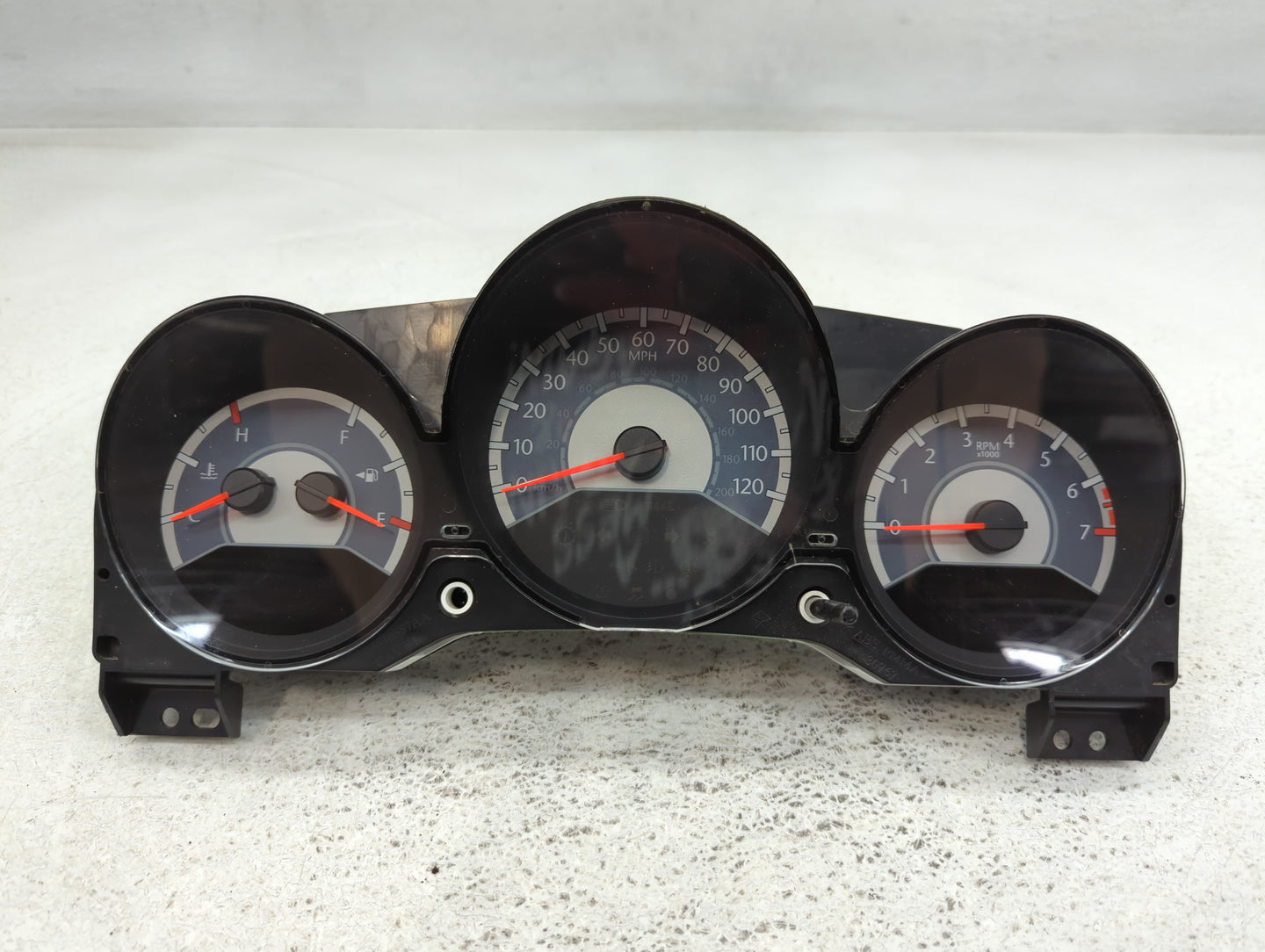 2011-2014 Chrysler 200 Instrument Cluster Speedometer Gauges P/N:P56046514AH Fits Fits 2011 2012 2013 2014 OEM Used Auto Par