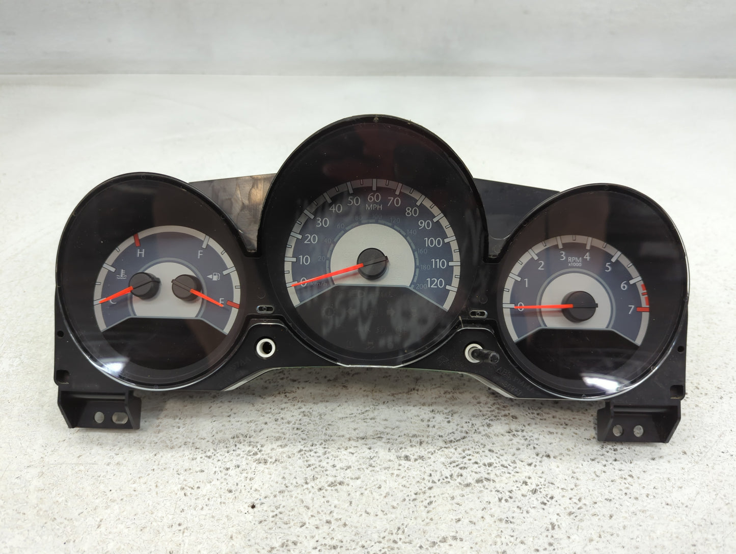 2011-2014 Chrysler 200 Instrument Cluster Speedometer Gauges P/N:P56046514AH Fits Fits 2011 2012 2013 2014 OEM Used Auto Par