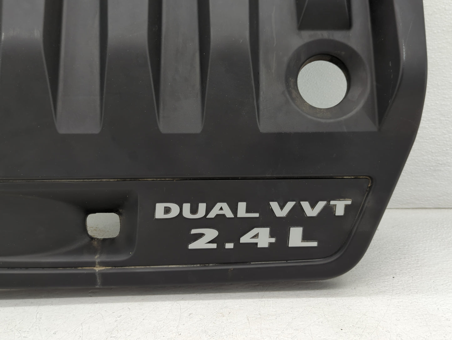 2012 Chrysler 200 Engine Cover - Oemusedautoparts1.com