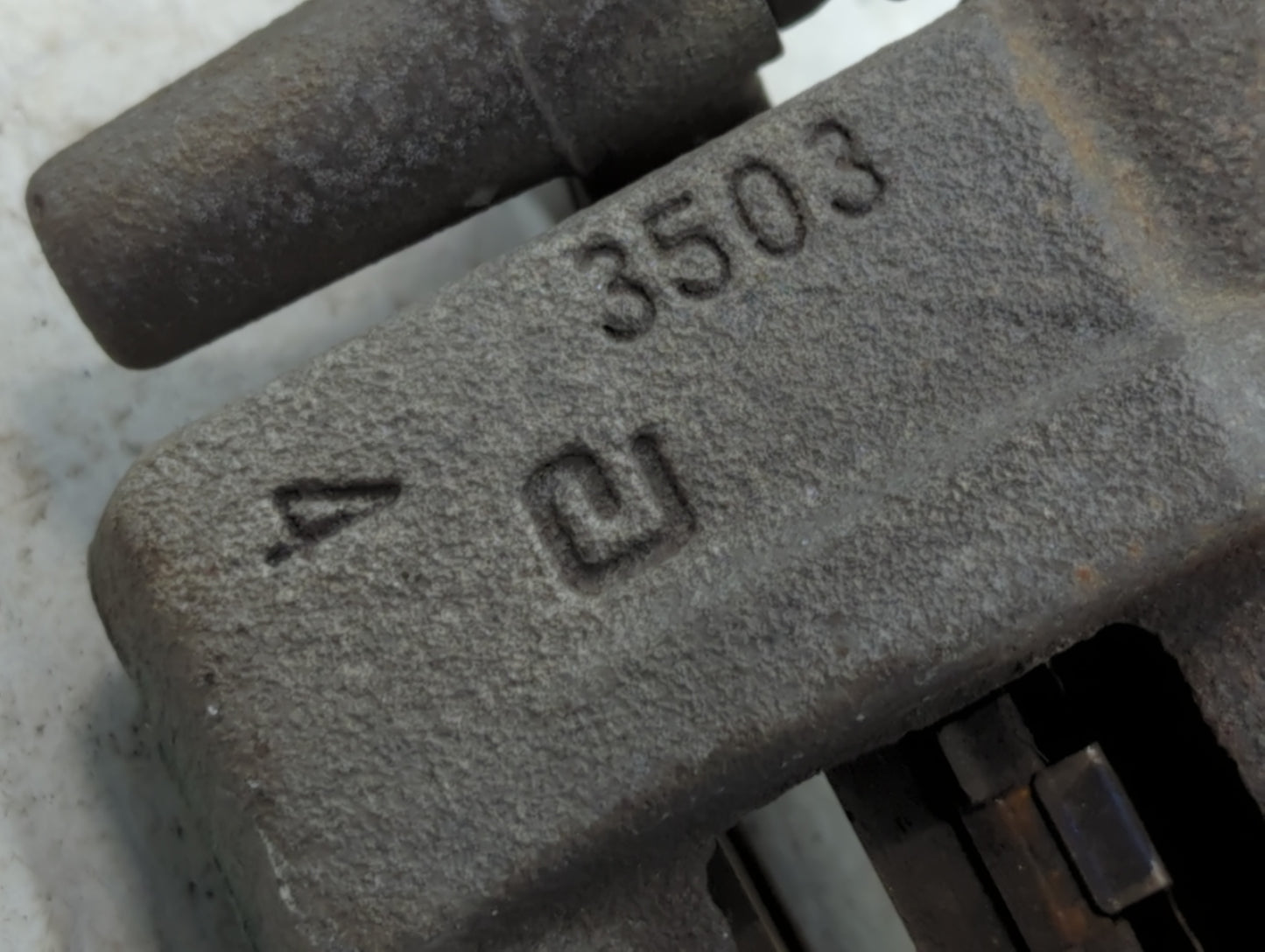 2011-2014 Chrysler 200 Rear Driver Left Brake Caliper - Oemusedautoparts1.com