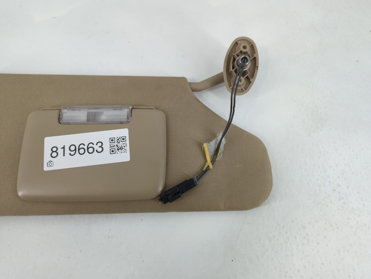 2011-2014 Chrysler 200 Sun Visor Shade Replacement Passenger Right Mirror Fits Fits 2011 2012 2013 2014 OEM Used Auto Parts 