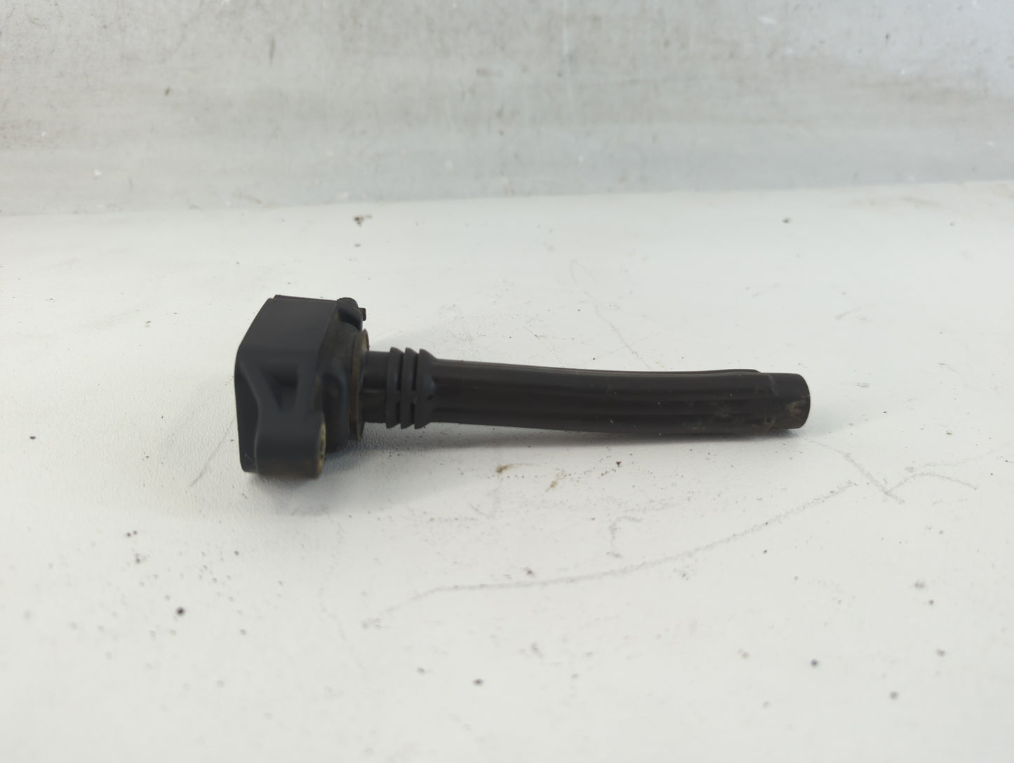 2011-2017 Chrysler 200 Ignition Coil Igniter Pack - Oemusedautoparts1.com