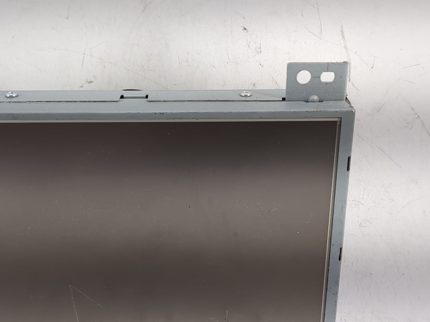 2011-2014 Chrysler 300 Information Display Screen - Oemusedautoparts1.com