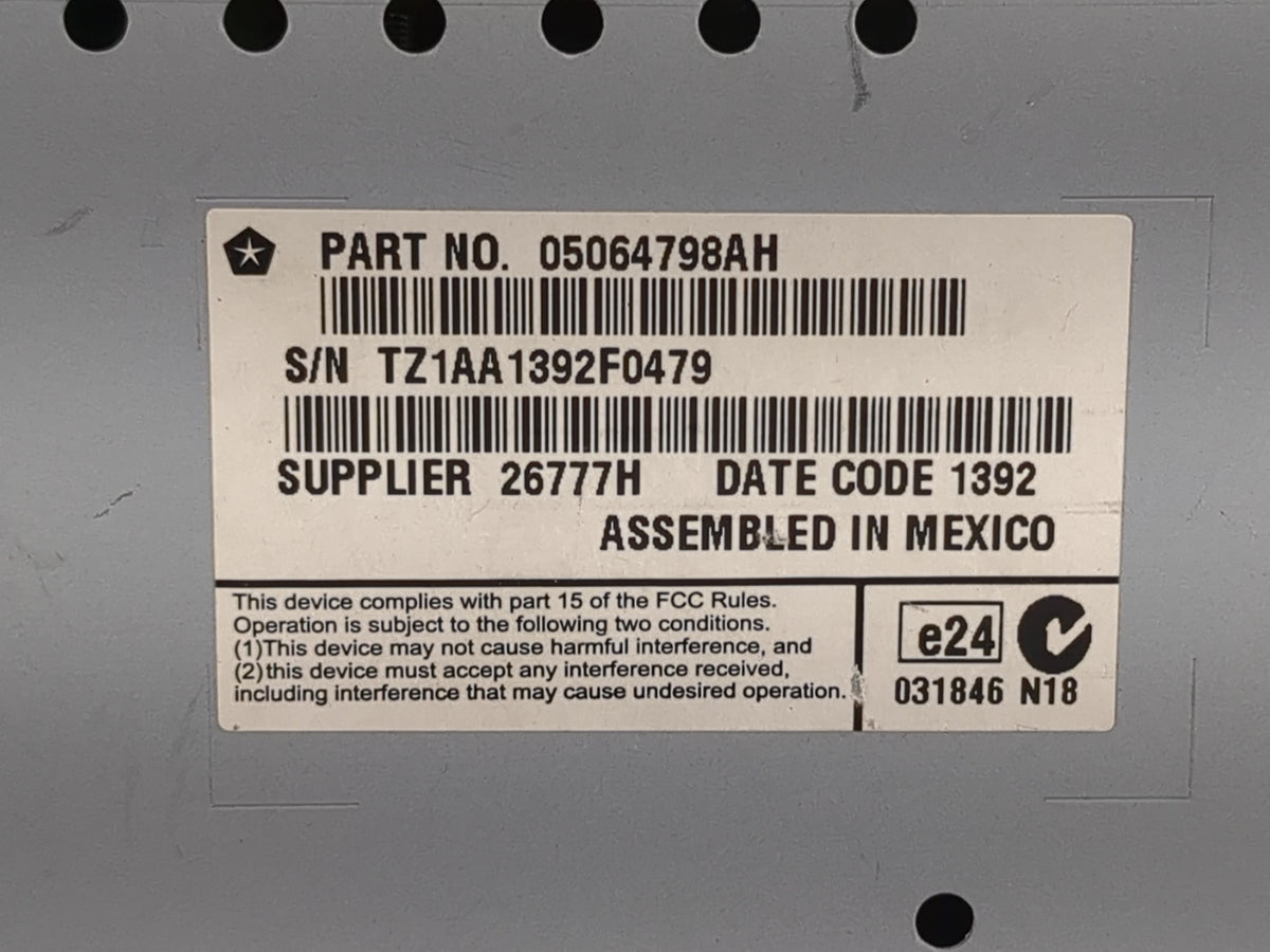2011-2014 Chrysler 300 Information Radio Display Screen 1274520 - Oemusedautoparts1.com