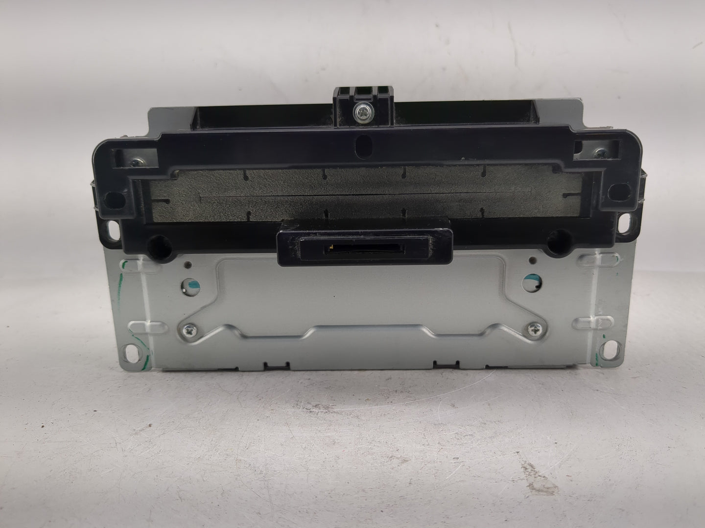 2012 Chrysler 300 Radio AM FM Cd Player Receiver Replacement P/N:P05091038AK Fits OEM Used Auto Parts - Oemusedautoparts1.co
