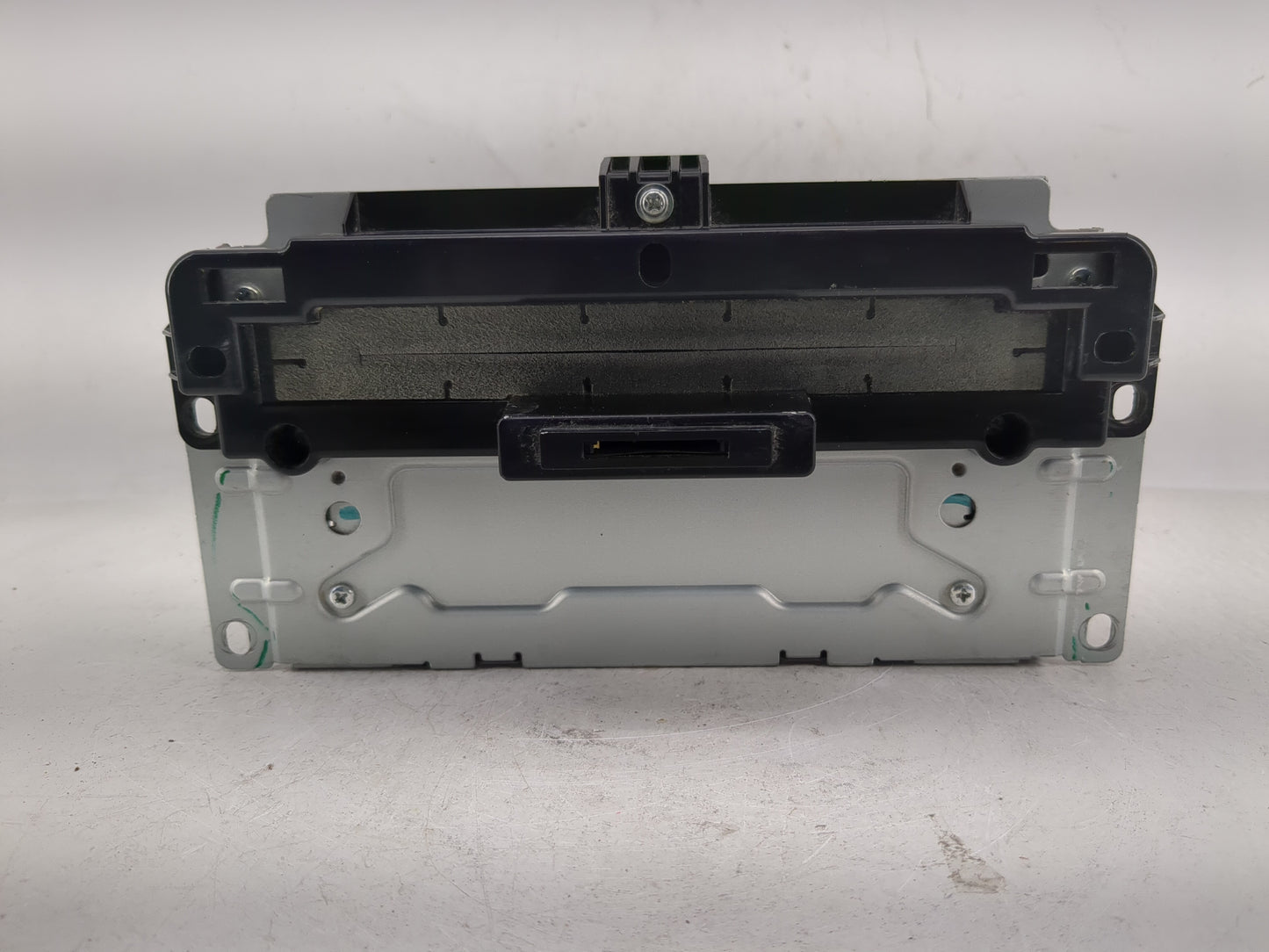 2012 Chrysler 300 Radio AM FM Cd Player Receiver Replacement P/N:P05091038AK Fits OEM Used Auto Parts - Oemusedautoparts1.co