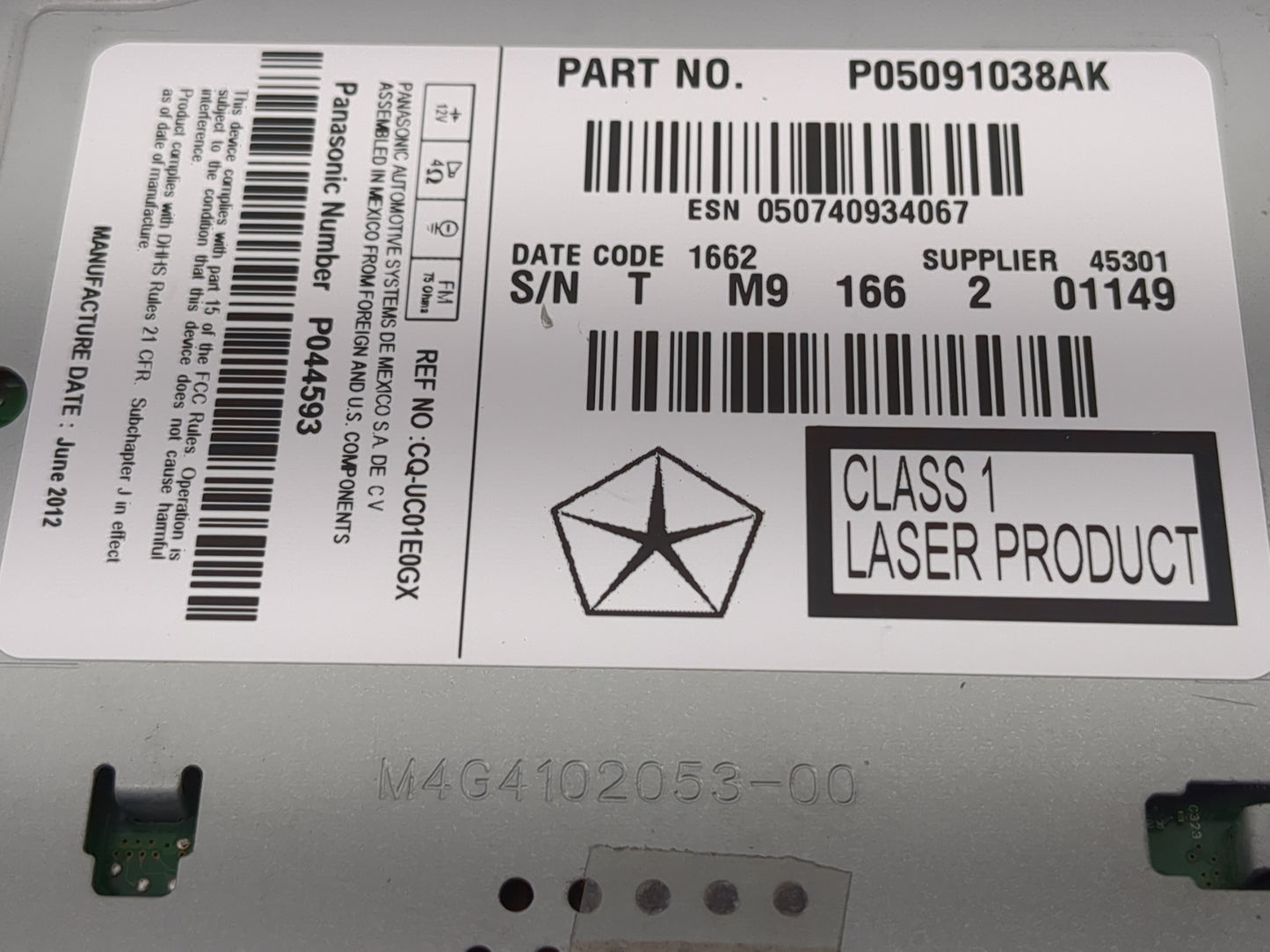 2012 Chrysler 300 Radio AM FM Cd Player Receiver Replacement P/N:P05091038AK Fits OEM Used Auto Parts - Oemusedautoparts1.co