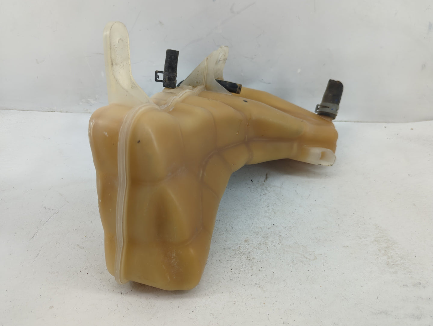 2011-2022 Chrysler 300 Radiator Coolant Overflow Expansion Tank Bottle 1369249 - Oemusedautoparts1.com