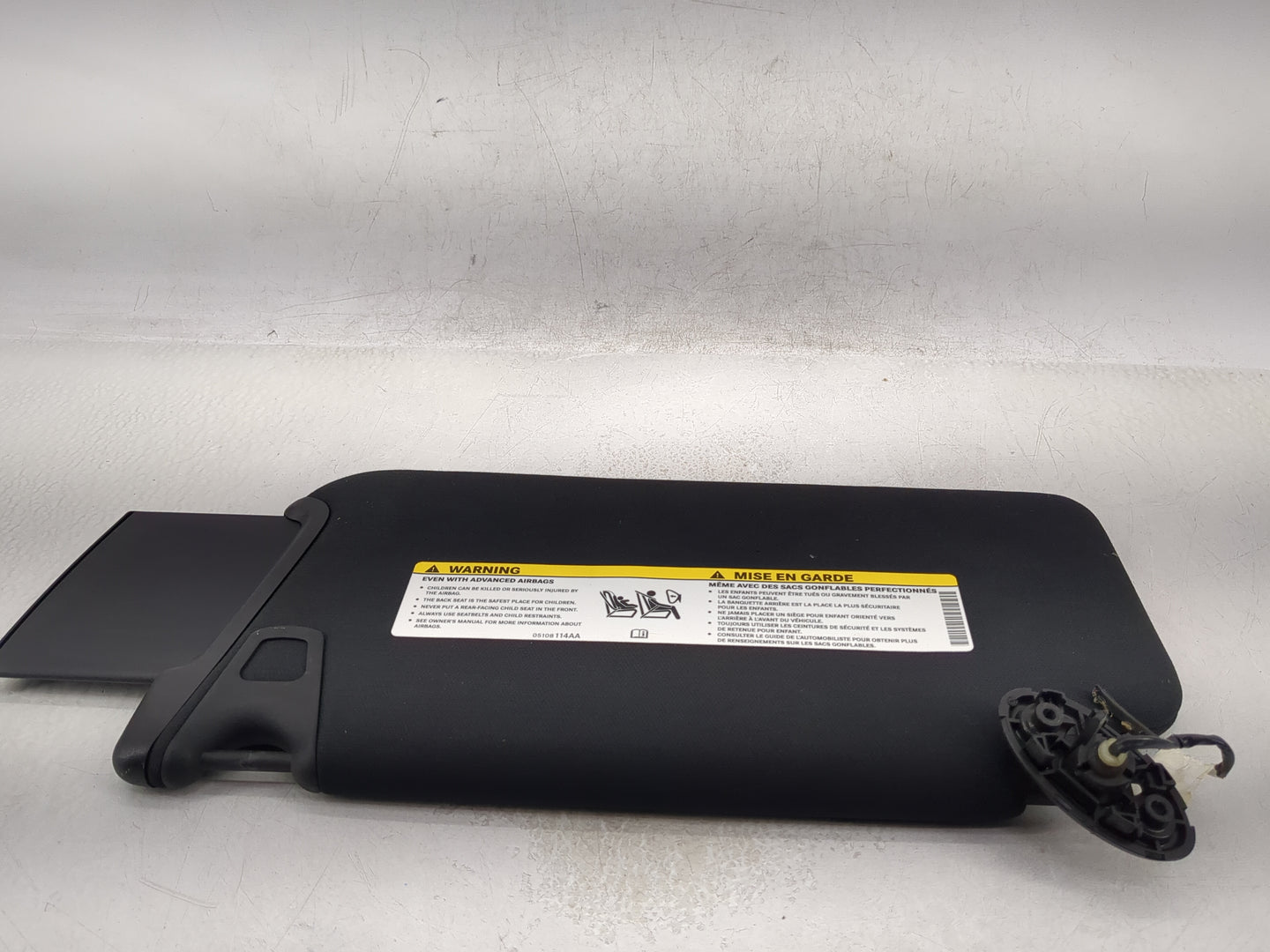 2012 Chrysler 300 Sun Visor Shade Replacement Passenger Right Mirror Fits Fits 2011 2013 2014 2015 2016 2017 2018 2019 2020 