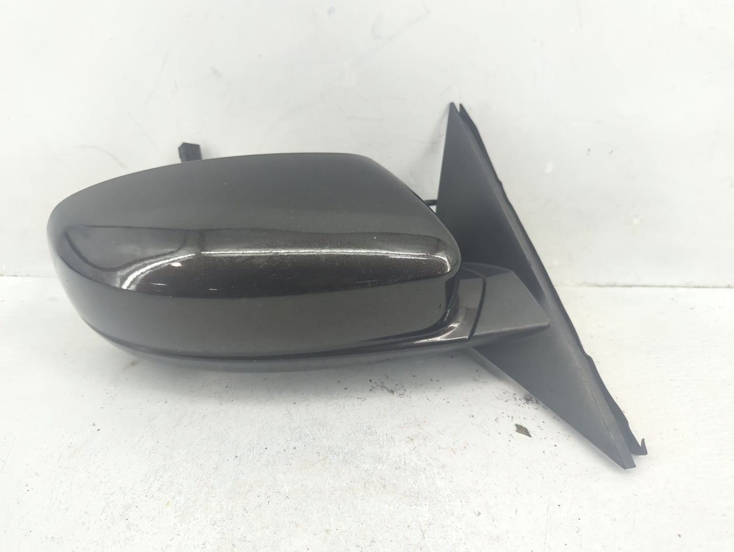 2011-2014 Chrysler 300 Passenger Side View Mirror - Right Door Mirror OEM Used - Oemusedautoparts1.com