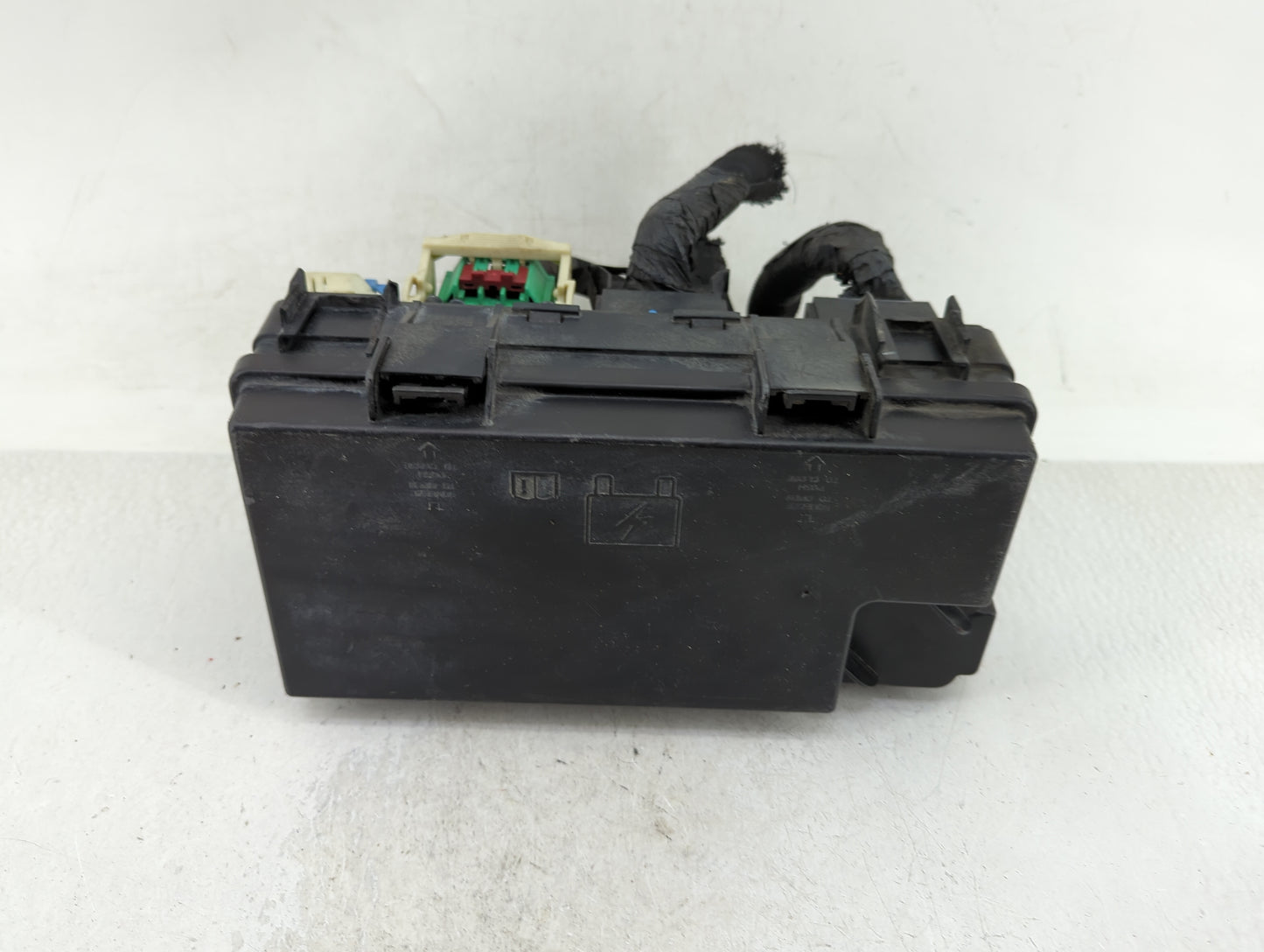 2012-2014 Chrysler 300 Fusebox Fuse Box Panel Relay Module P/N:04692316AE Fits Fits 2012 2013 2014 OEM Used Auto Parts - Oem